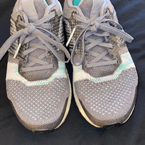 COPY - Adidas Ultraboost - Picture 3 of 5
